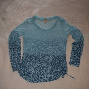 Lucy long sleeve top